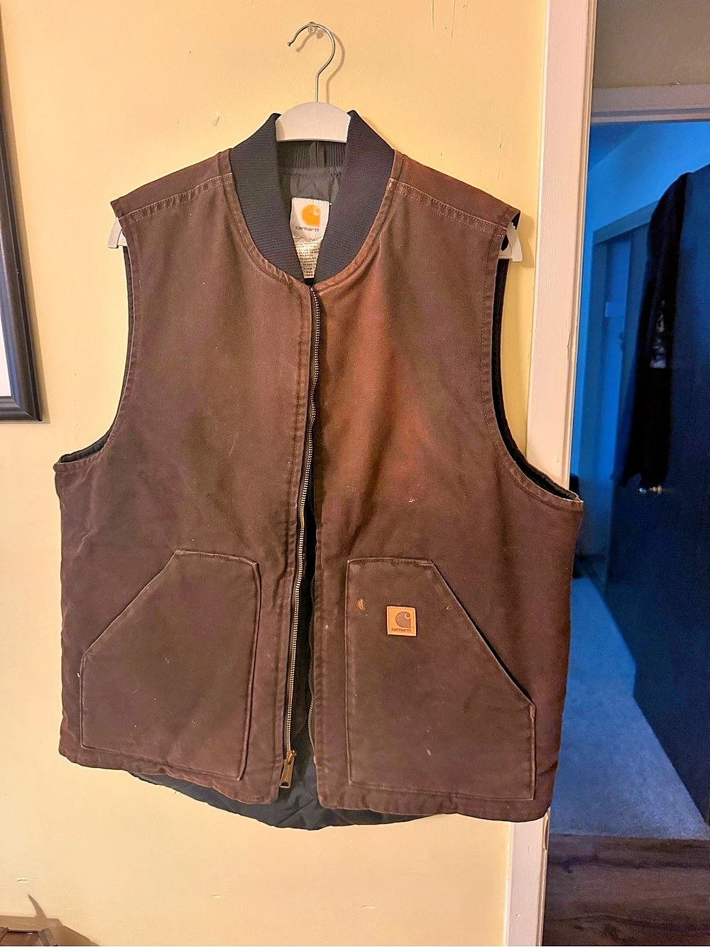 Vintage Carhartt V02 DKB Duck Vest Mock Neck Quilted Nylon-Lined